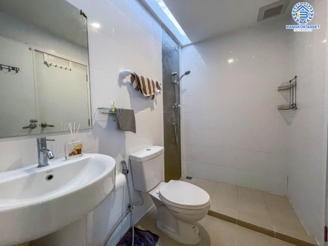 *****ทาวน์เฮ้าส์มือสองย่านกรุงเทพฯ ม.กัสโต้ เพชรเกษม-ทวีวัฒนา เนื้อที่มากถึง 21.6 ตร.ว. ฟังก์ชัน 3 ห้องนอน 2 ห้องน้ำ 2 ที่จอดรถ บ้านต่อเติมครัว และโรงจอดรถพร้อมแล้ว บนทำเลเชื่อมต่อถ.เลียบคลองทวีวัฒนา, ถ.เพชรเกษม, ถ.พุทธมณฑลสาย 3, ถ.บรมราชชนนี จองด่วน!